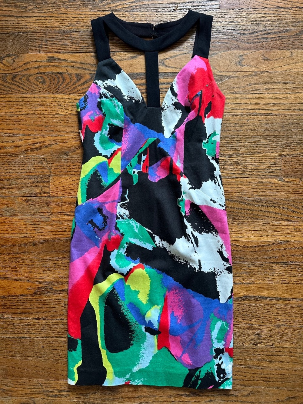 Black Halo Multi-Color Sheath Dress With Cut Out Neck Detail - Size 4